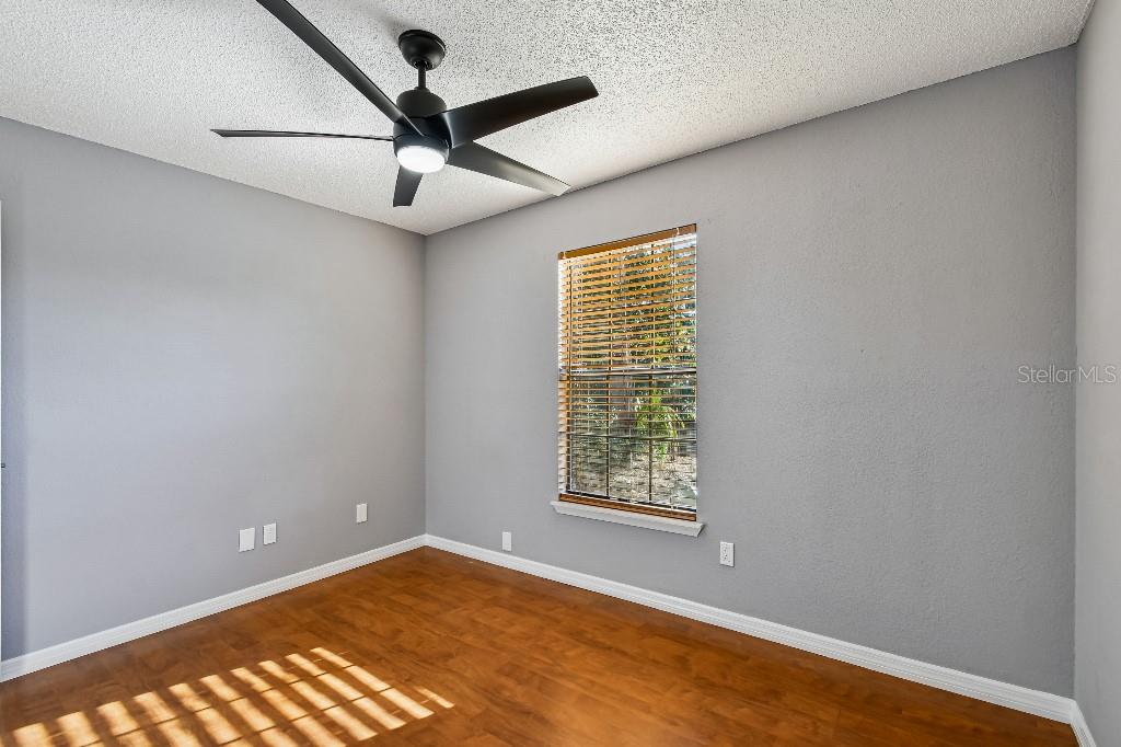 Image 27 of 50 For 4662 Lighthouse Circle 136