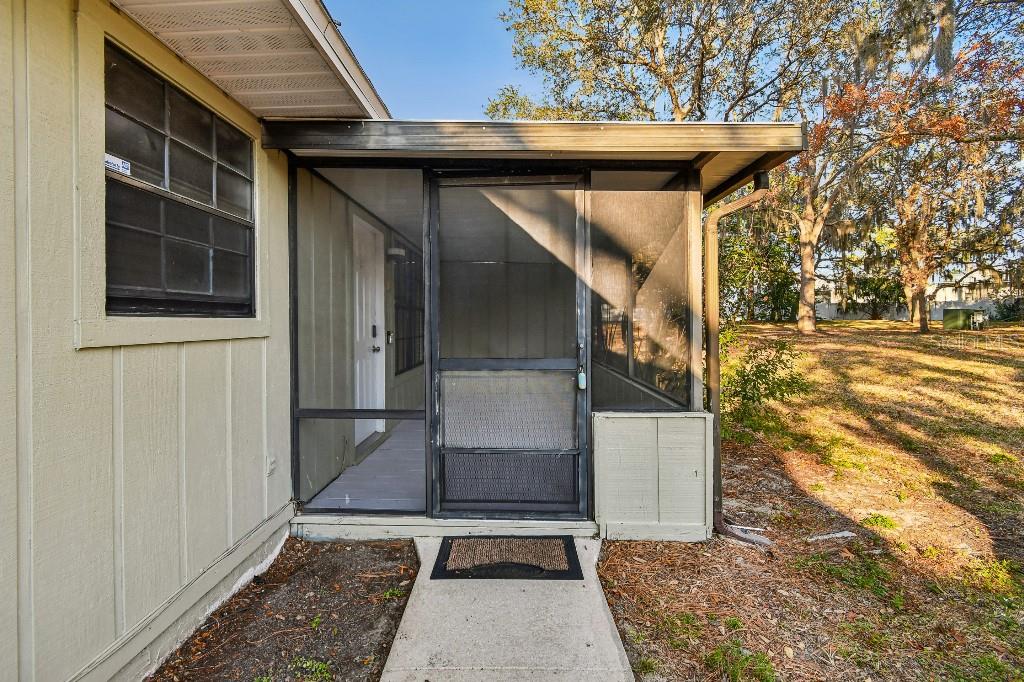 Image 4 of 50 For 4662 Lighthouse Circle 136