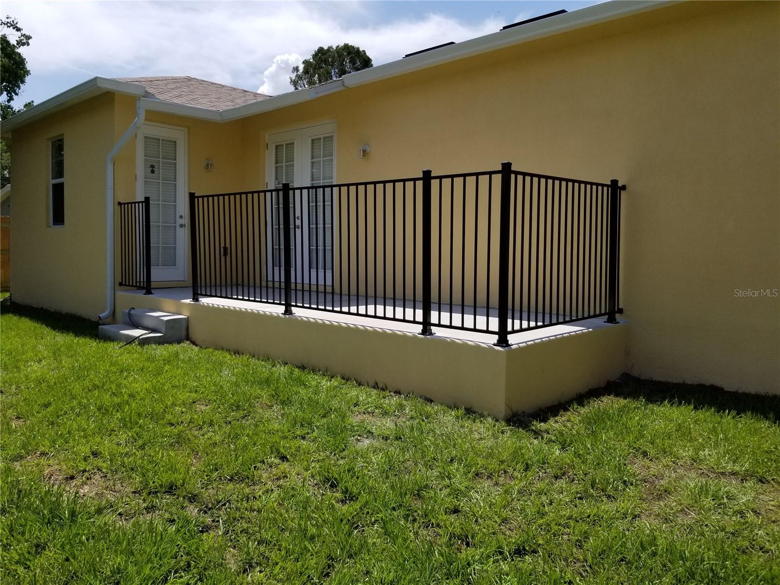 Image 15 of 25 For 3525 Ballast Point Boulevard