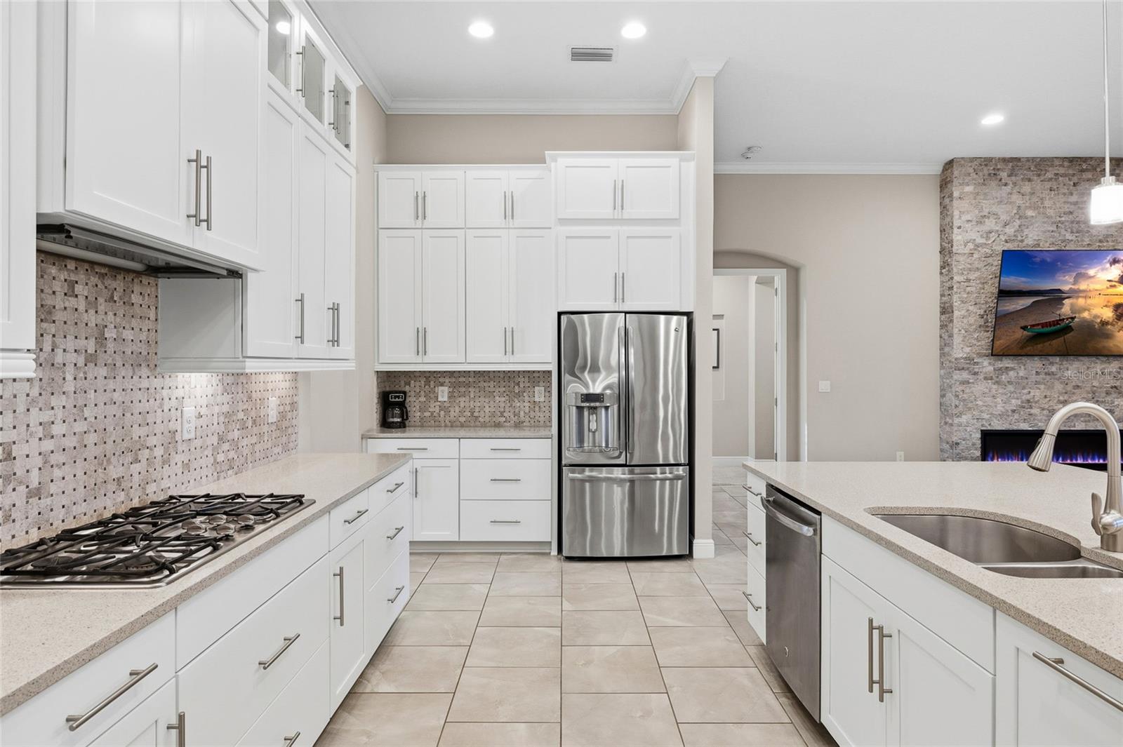 Image 14 of 54 For 14715 Fishhawk Preserve Drive