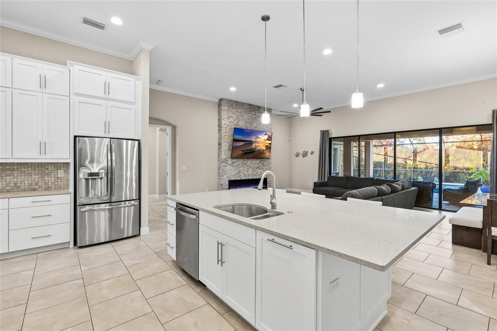 Image 16 of 54 For 14715 Fishhawk Preserve Drive