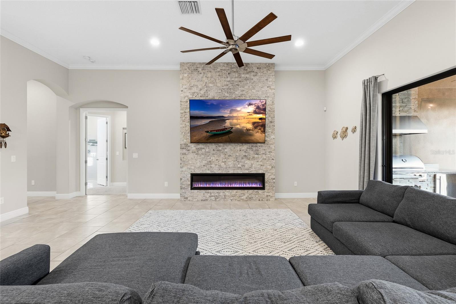 Image 19 of 54 For 14715 Fishhawk Preserve Drive