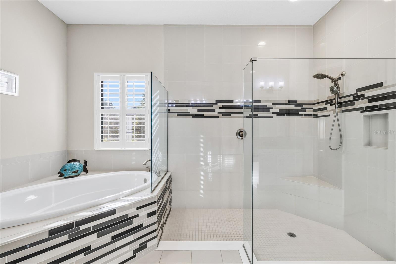 Image 27 of 54 For 14715 Fishhawk Preserve Drive