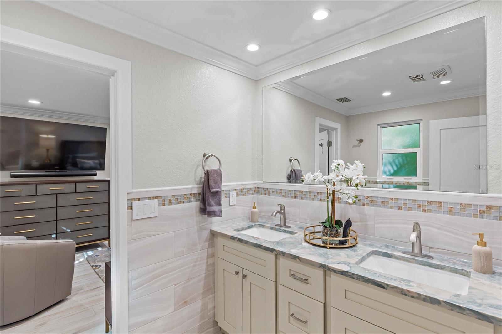 Image 25 of 53 For 135 93rd Avenue