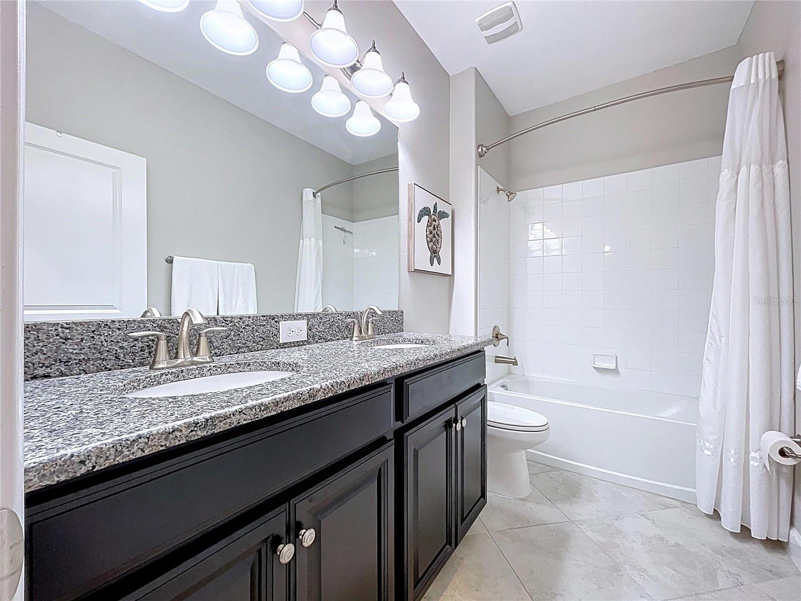 Image 11 of 45 For 13907 Roseate Tern Lane