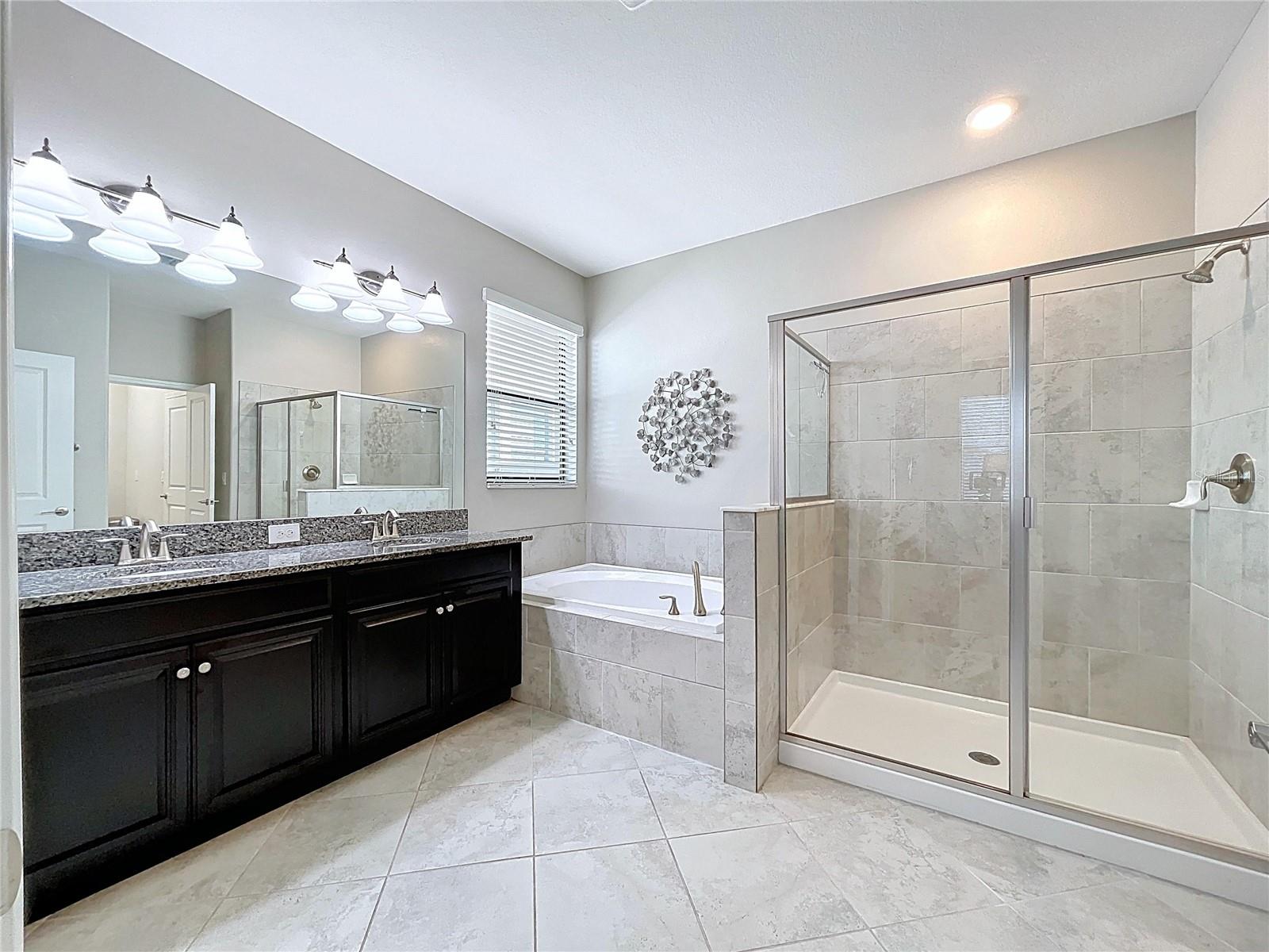 Image 29 of 45 For 13907 Roseate Tern Lane