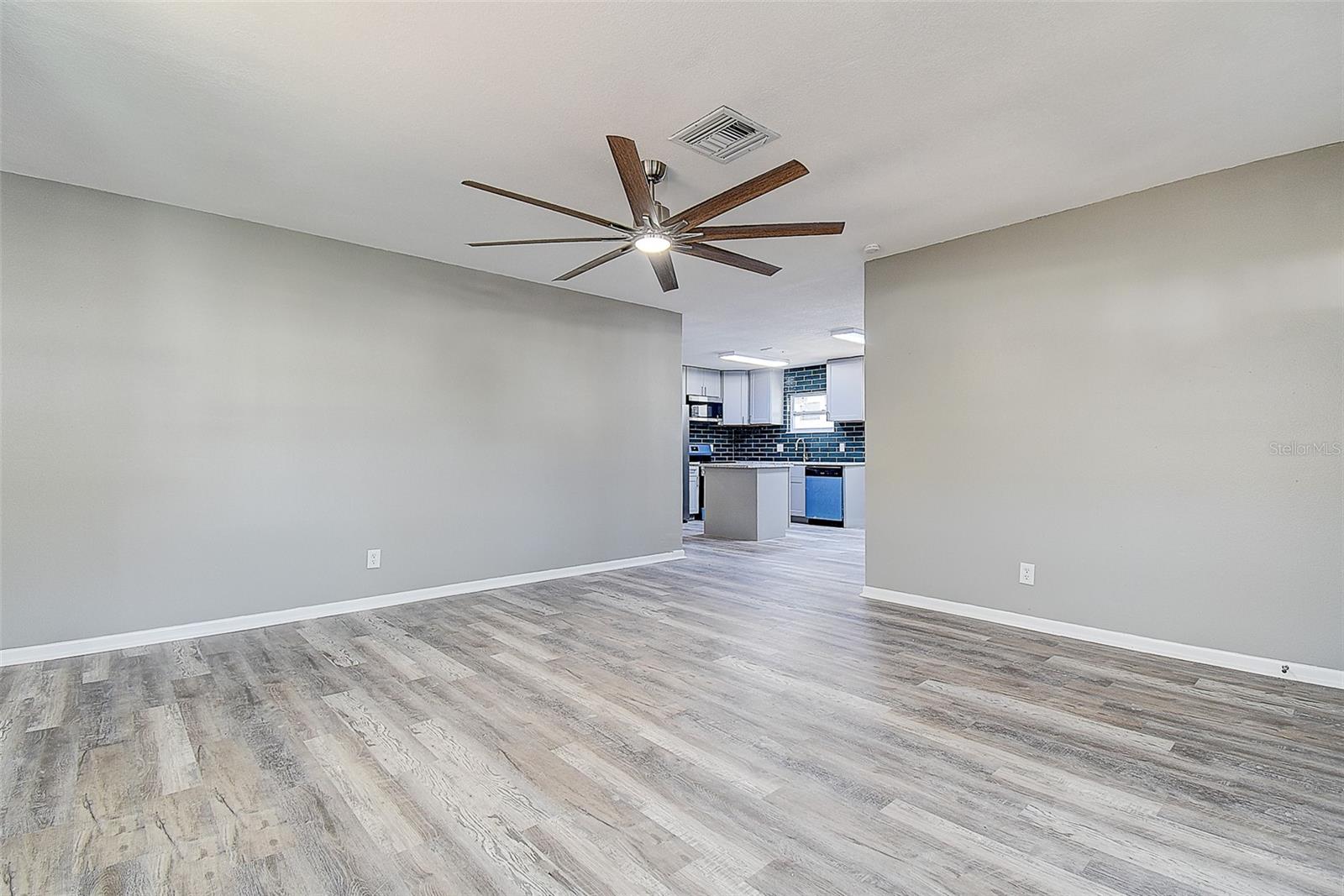 Image 13 of 40 For 130 42nd Avenue N