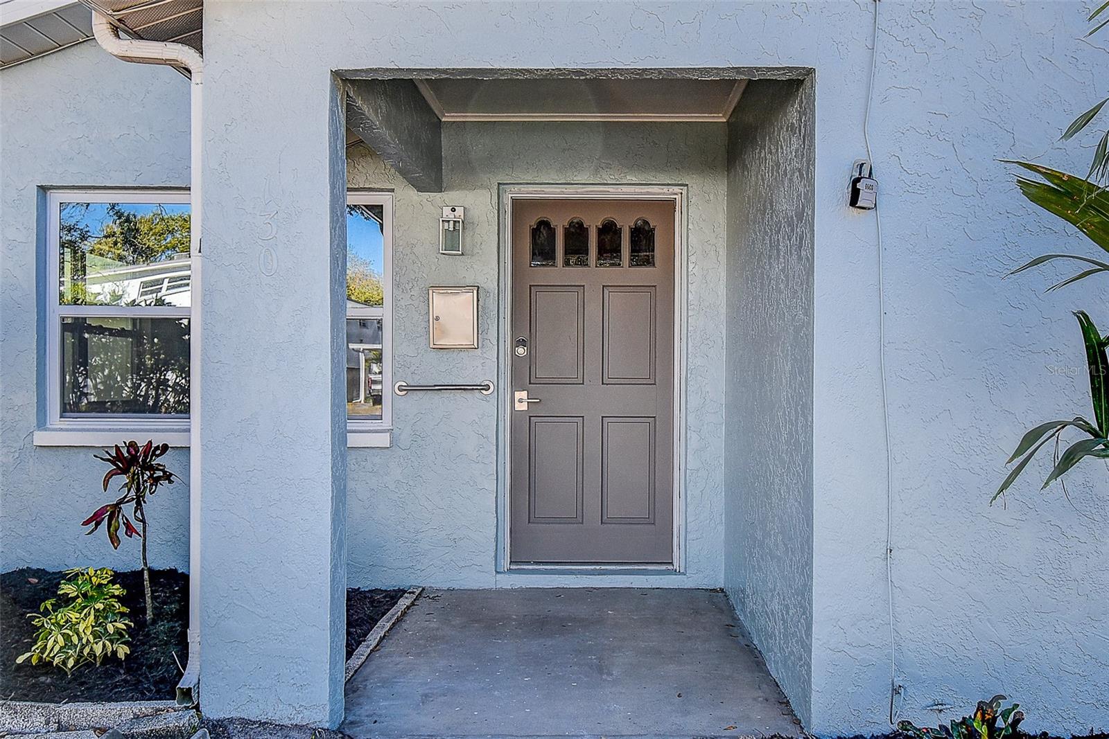 Image 2 of 40 For 130 42nd Avenue N