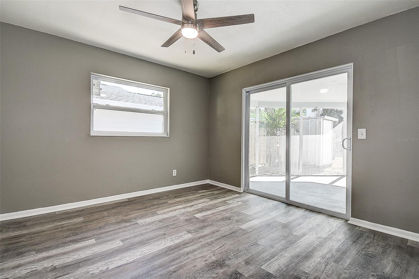 Image 24 of 40 For 130 42nd Avenue N