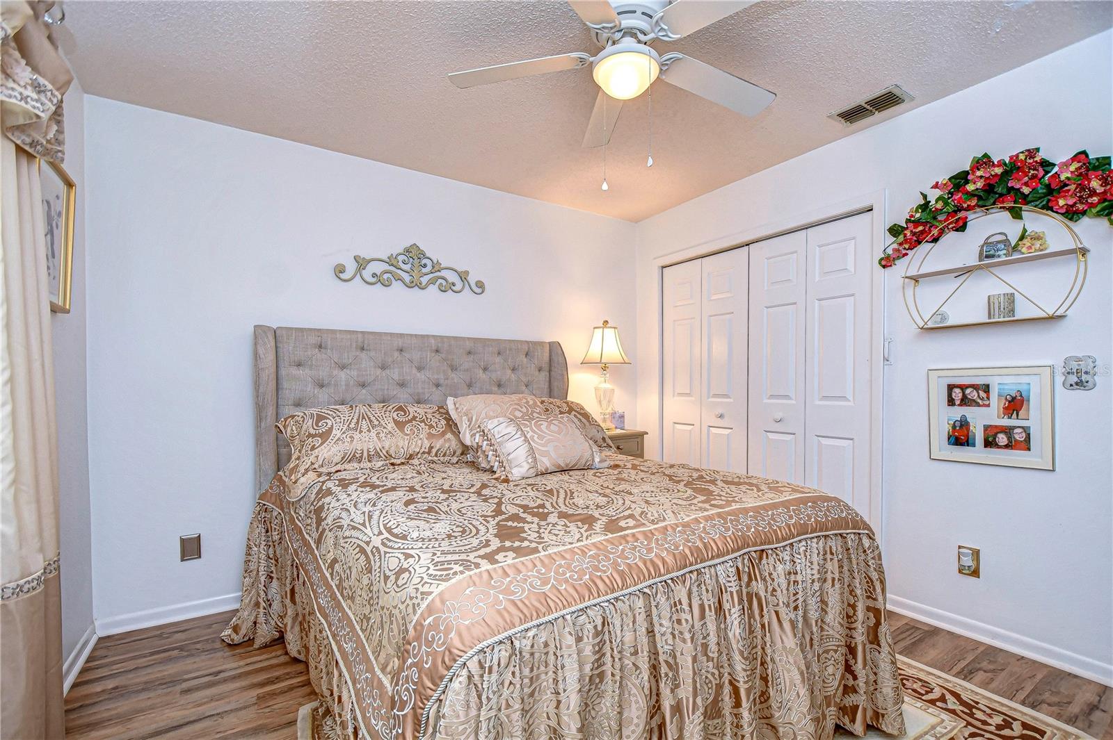 Image 20 of 37 For 38351 Ironwood Place Na