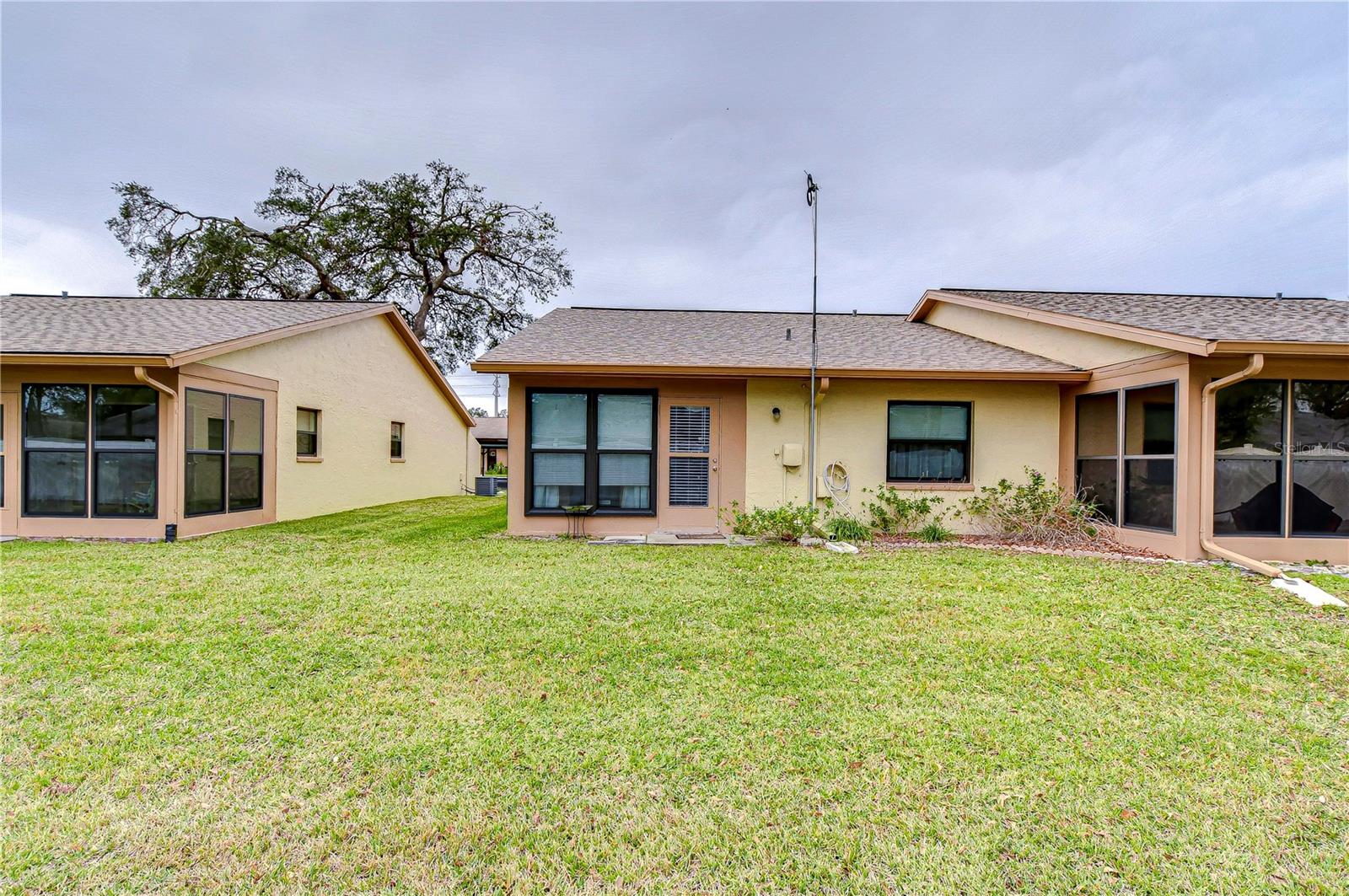 Image 34 of 37 For 38351 Ironwood Place Na