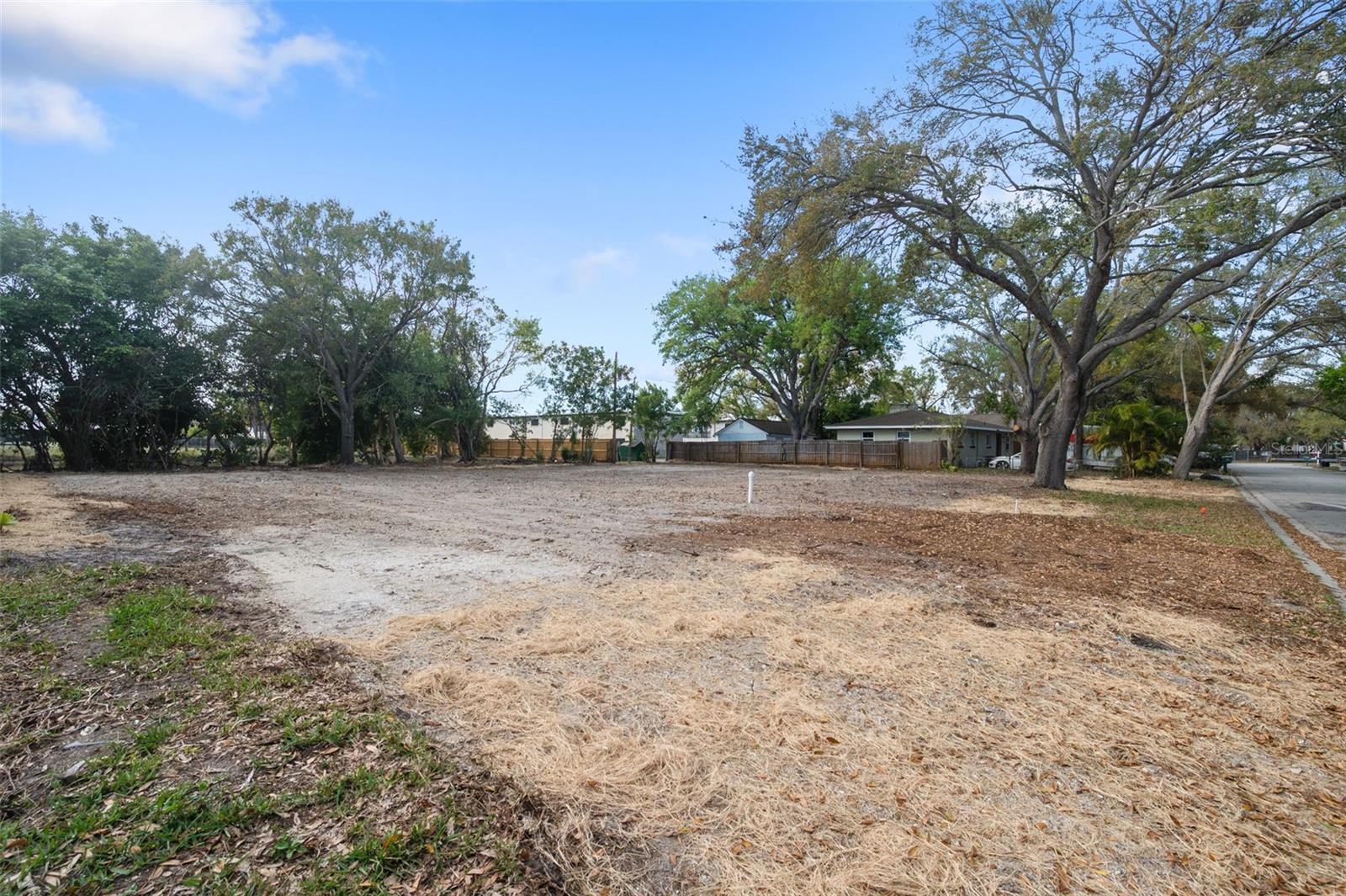 Image 3 of 34 For 5100 Rena Street N