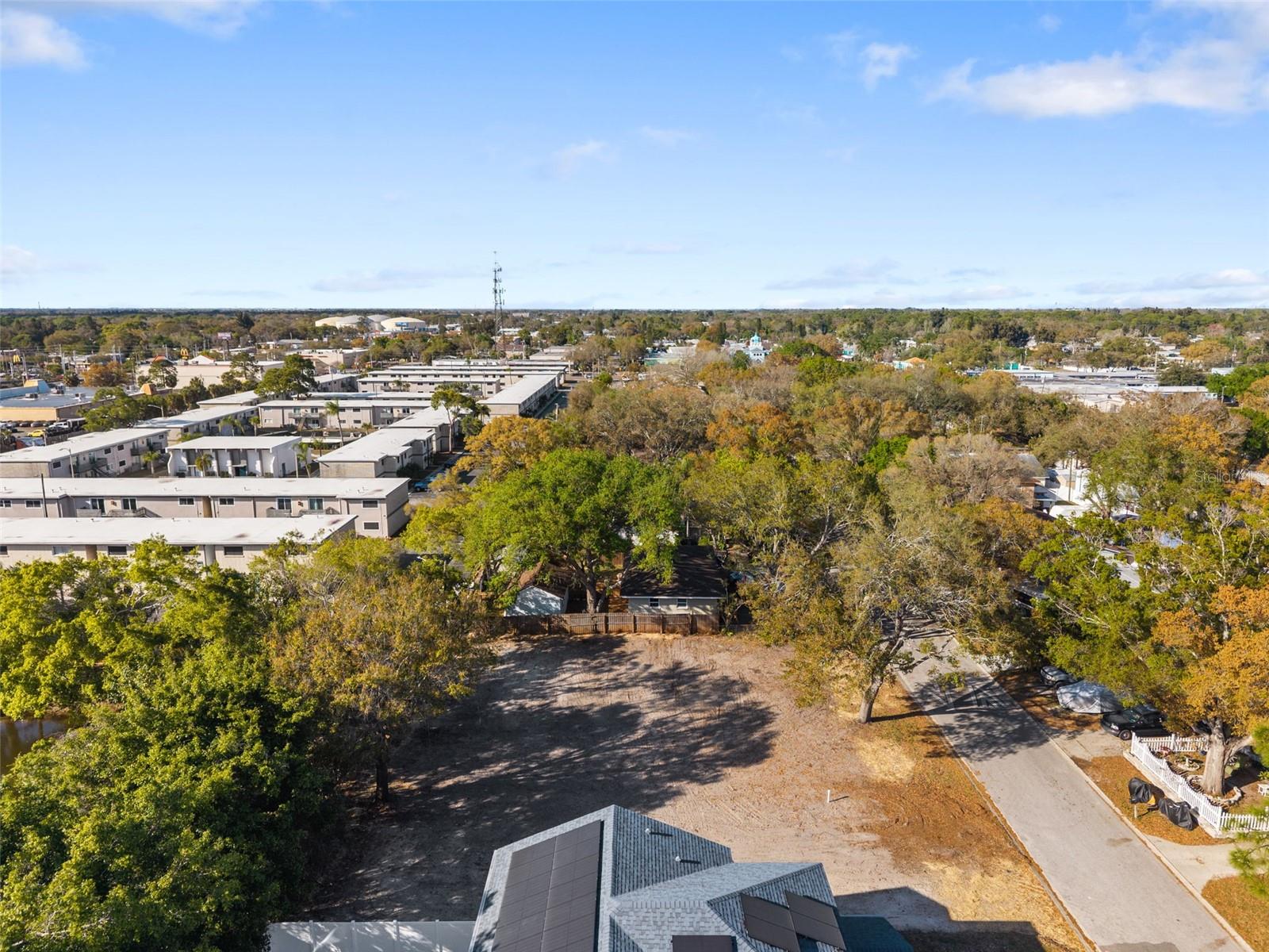 Image 7 of 34 For 5100 Rena Street N