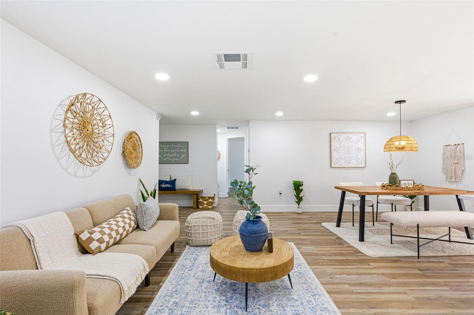 Image 18 of 64 For 12303 Camp Creek Lane