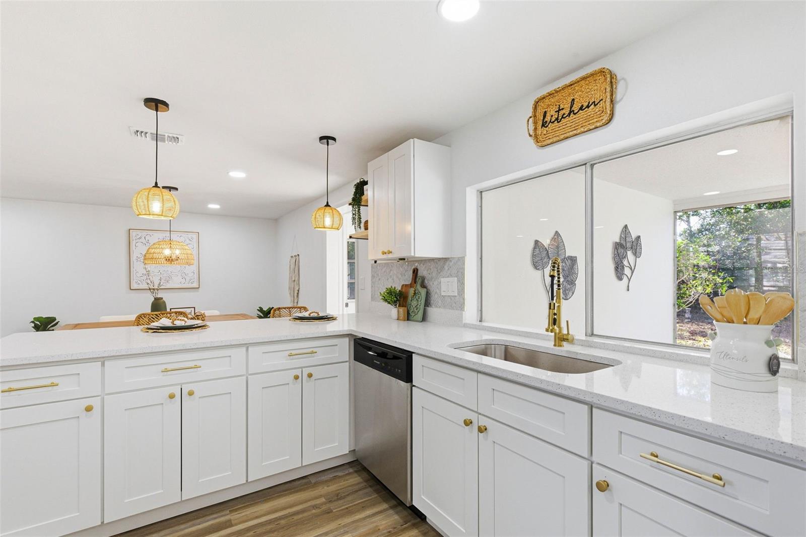 Image 23 of 64 For 12303 Camp Creek Lane