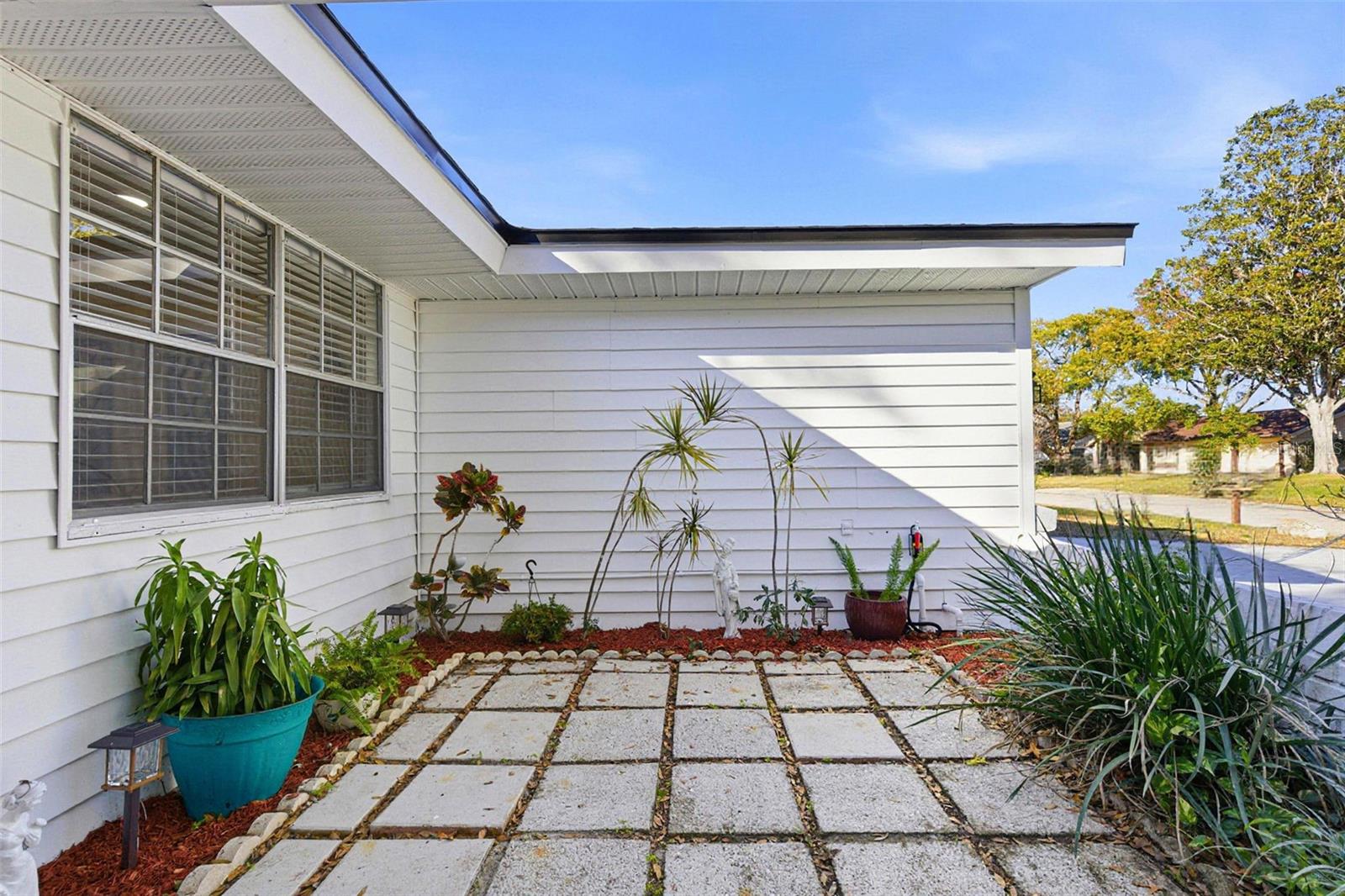 Image 8 of 64 For 12303 Camp Creek Lane