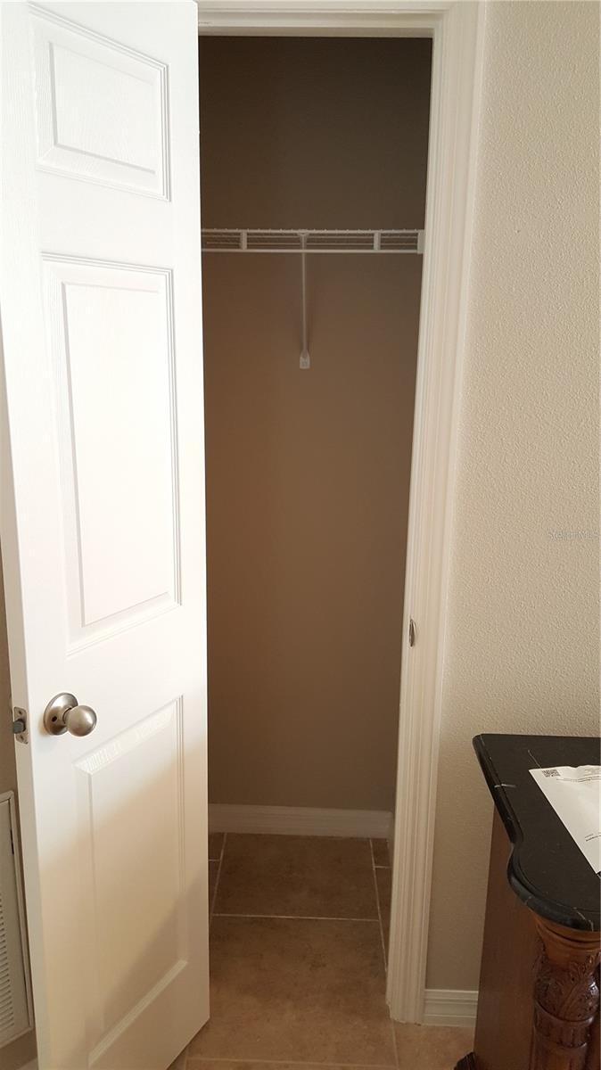 Image 14 of 42 For 19231 Stone Hedge Drive