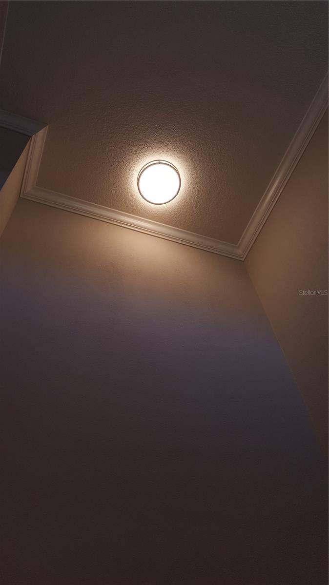 Image 17 of 42 For 19231 Stone Hedge Drive