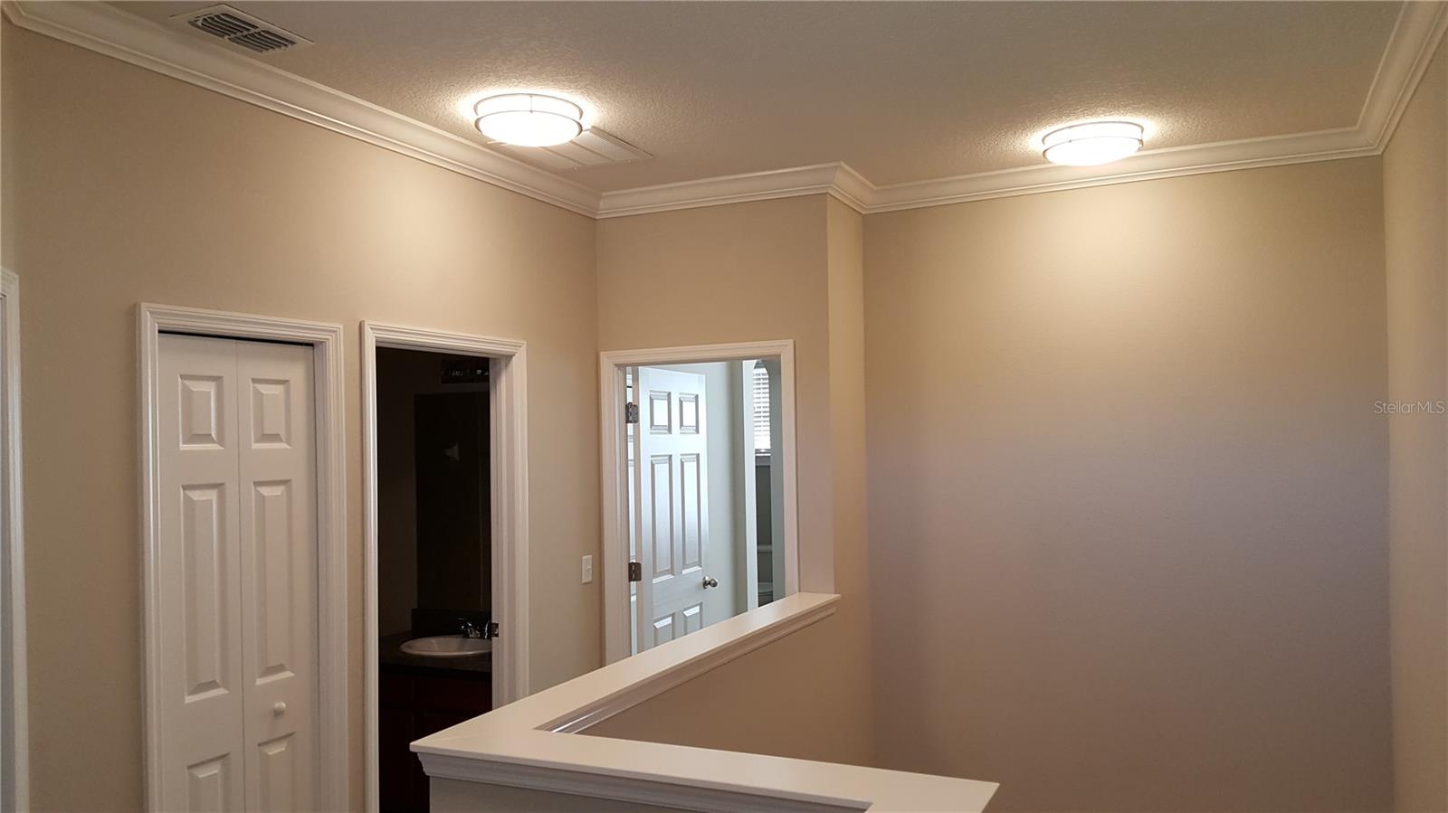 Image 19 of 42 For 19231 Stone Hedge Drive