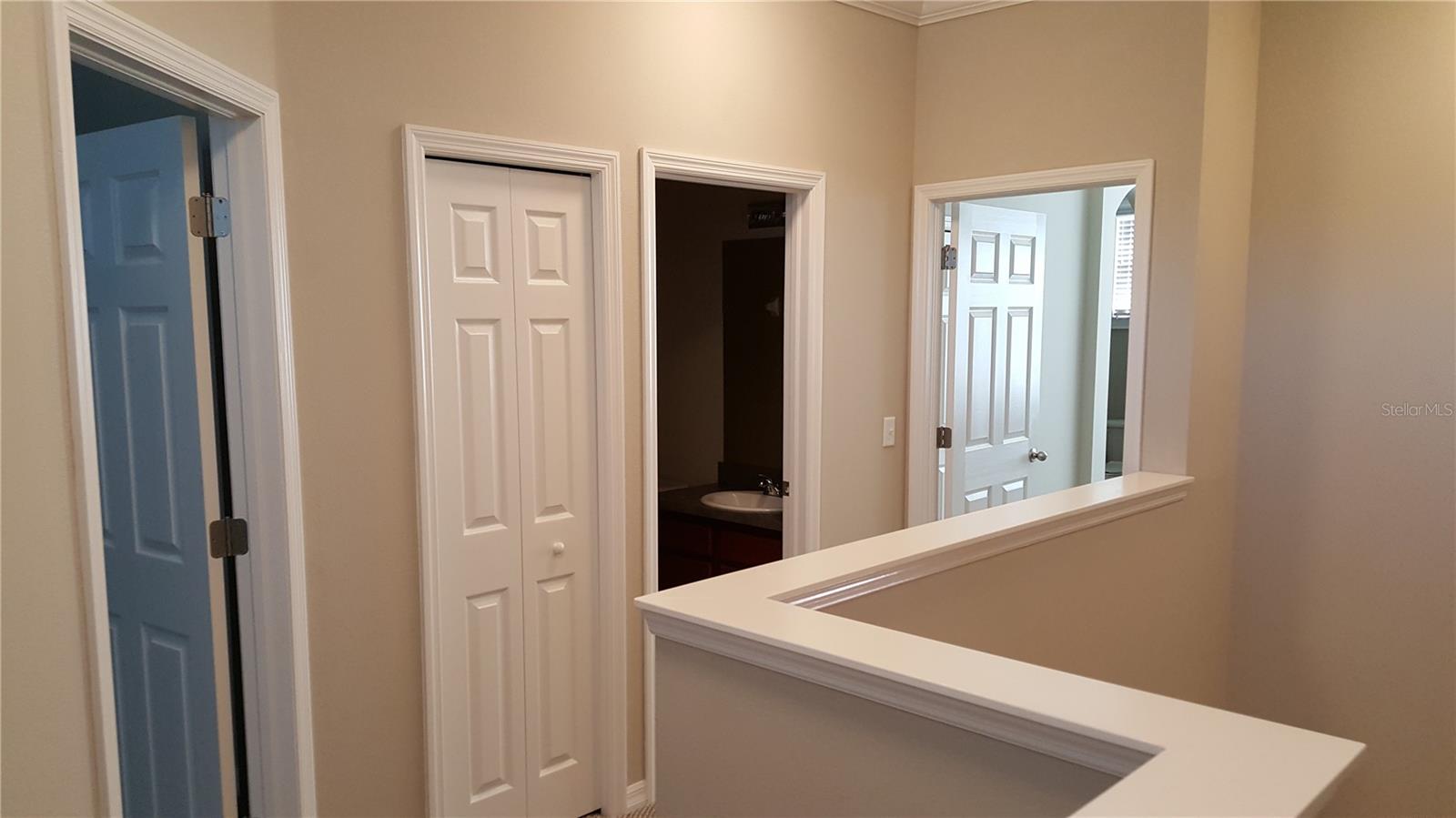 Image 21 of 42 For 19231 Stone Hedge Drive