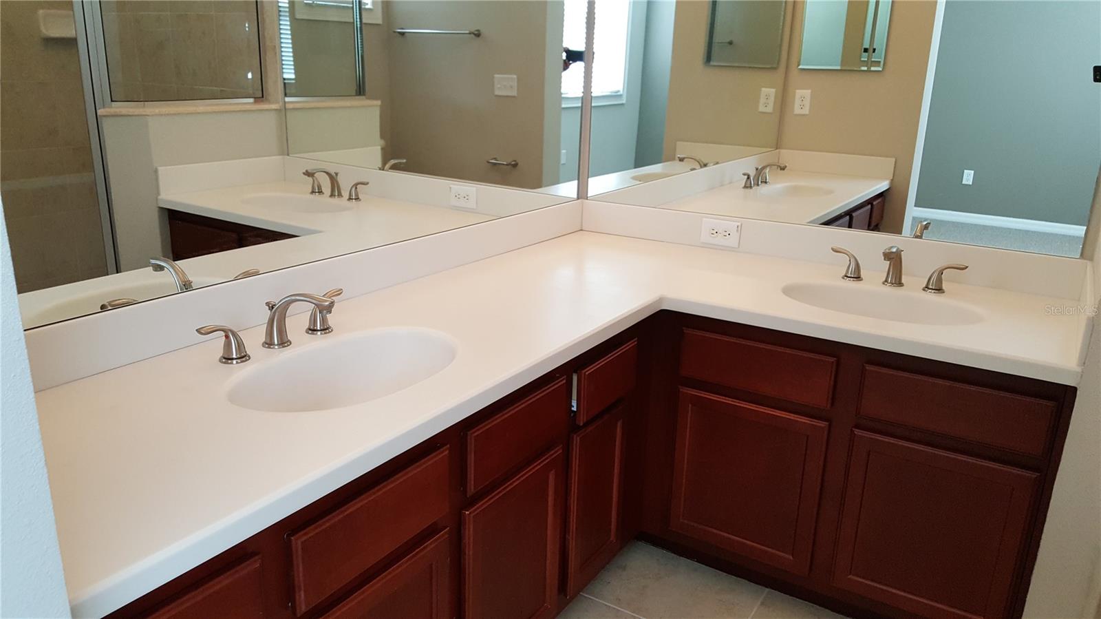 Image 37 of 42 For 19231 Stone Hedge Drive