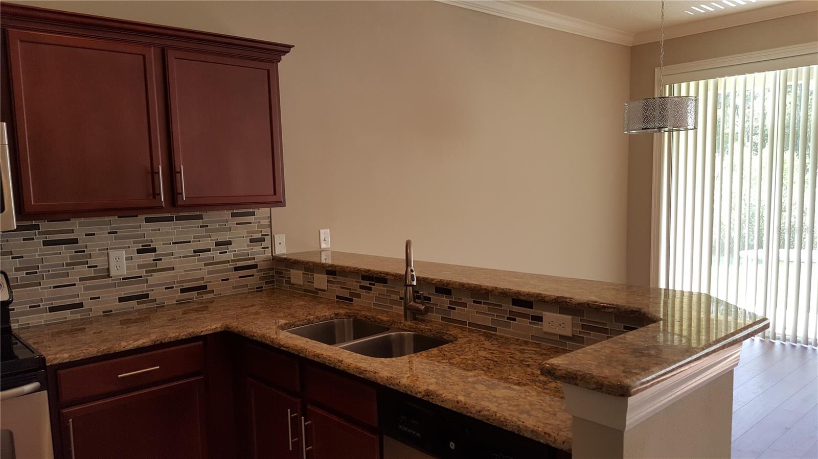 Image 7 of 42 For 19231 Stone Hedge Drive