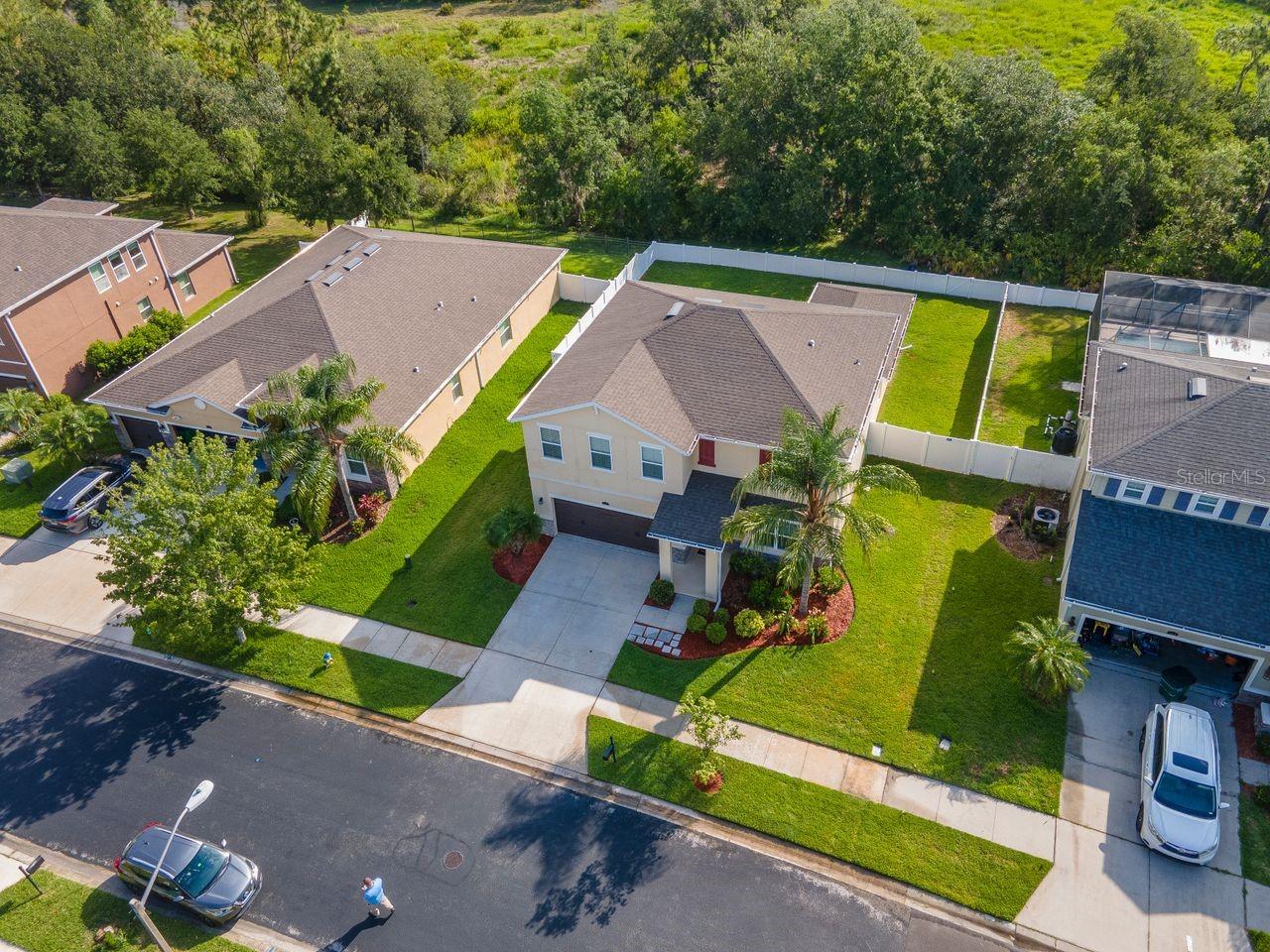 Listing photo id 22 for 5446 Suncatcher Drive