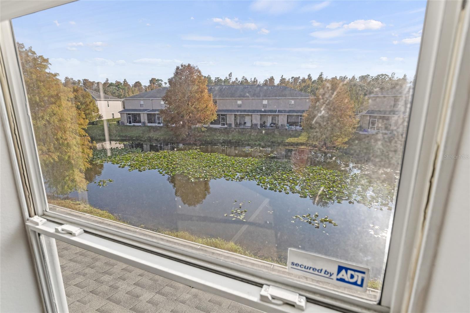 Image 29 of 39 For 16302 Swan View Circle