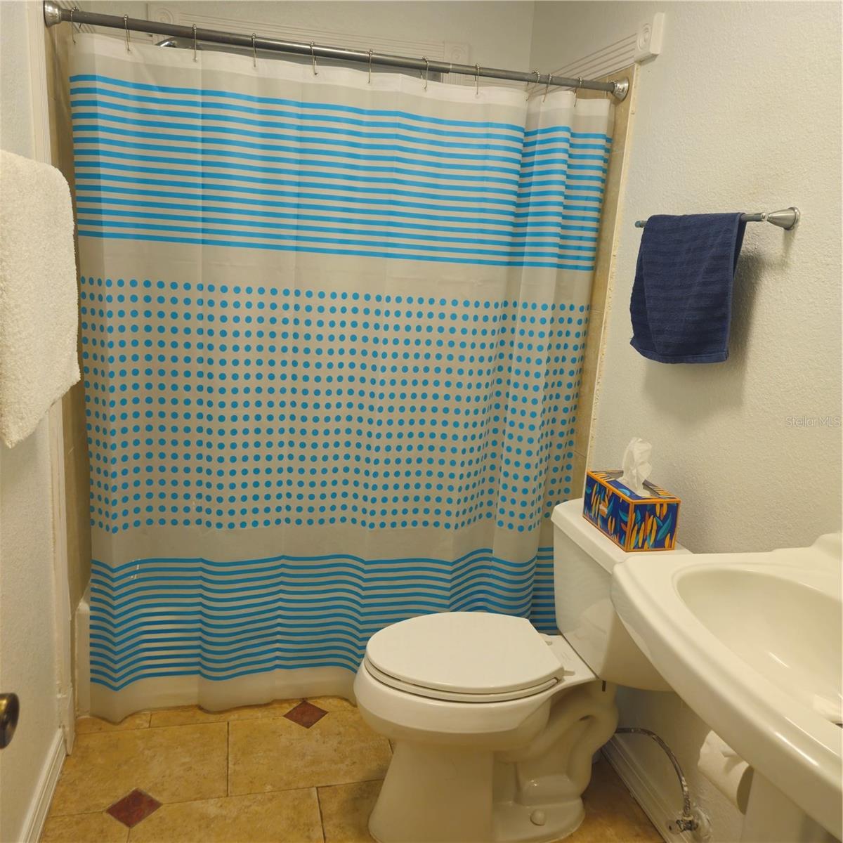 Image 10 of 17 For 347 Country Club Drive