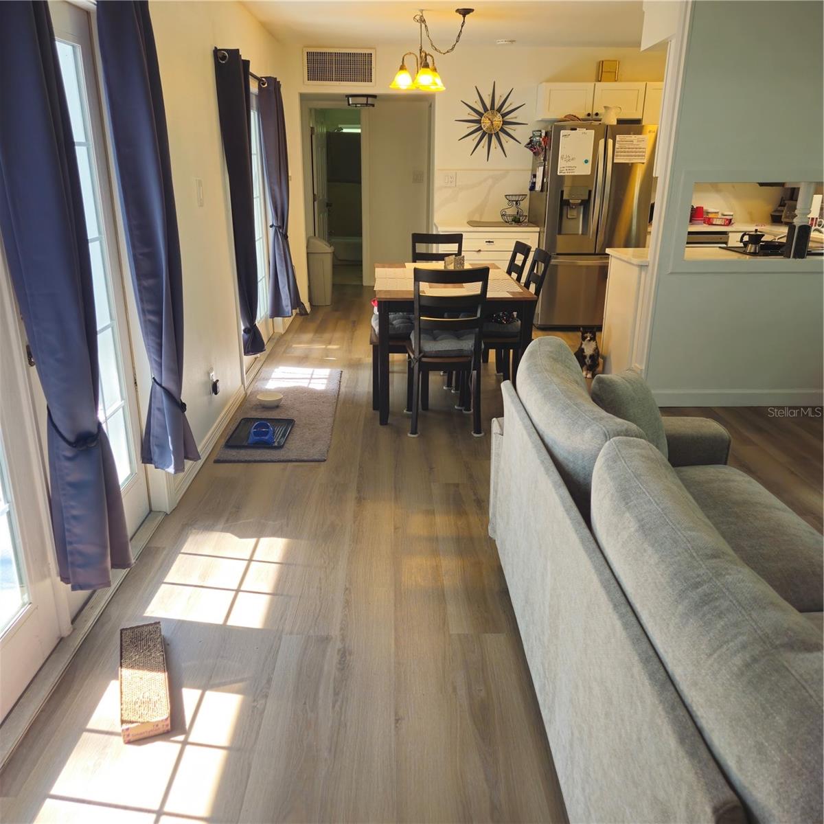 Image 4 of 17 For 347 Country Club Drive