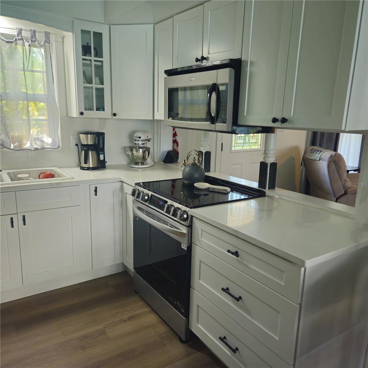 Image 6 of 17 For 347 Country Club Drive