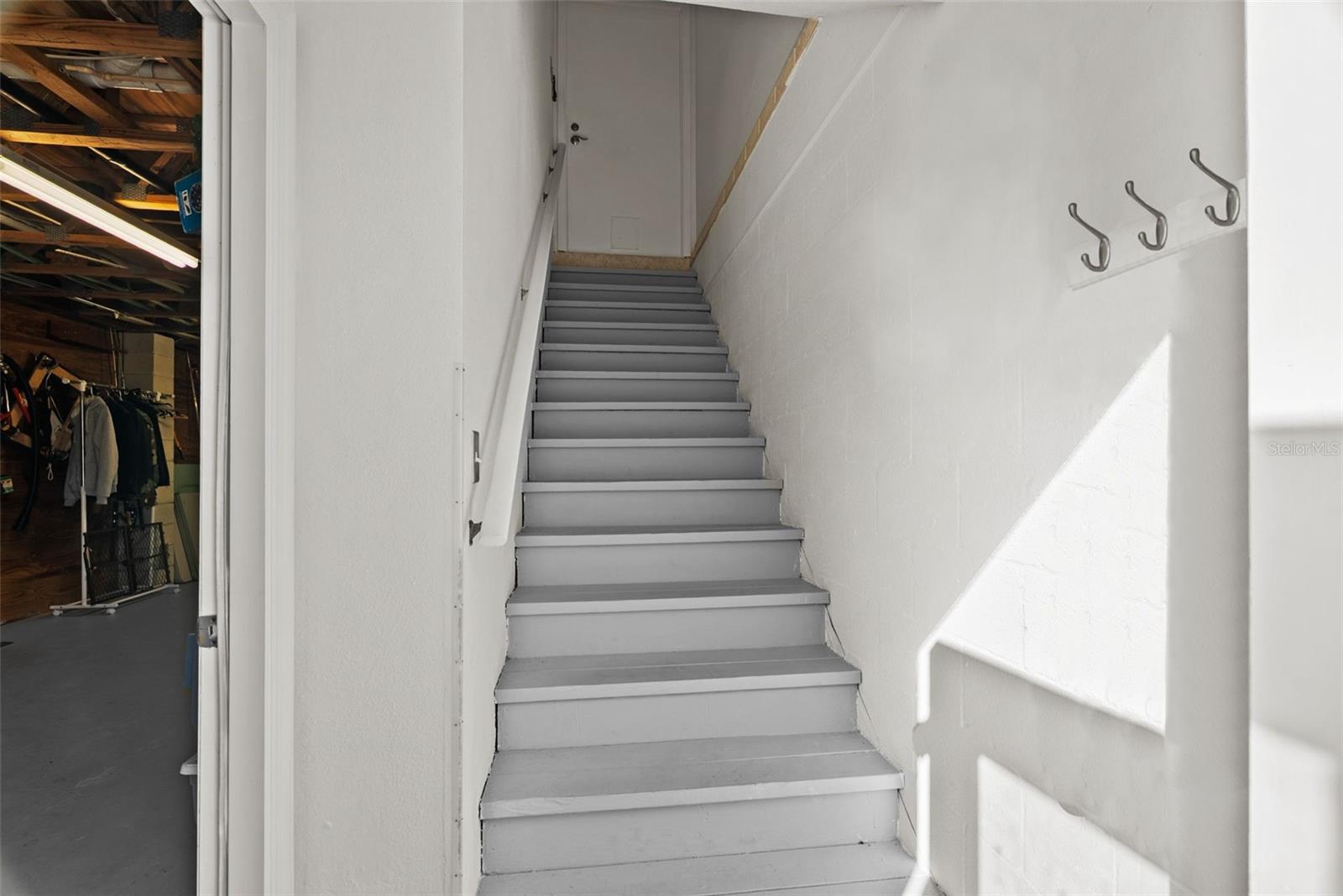 Image 32 of 49 For 13533 Veronica Drive