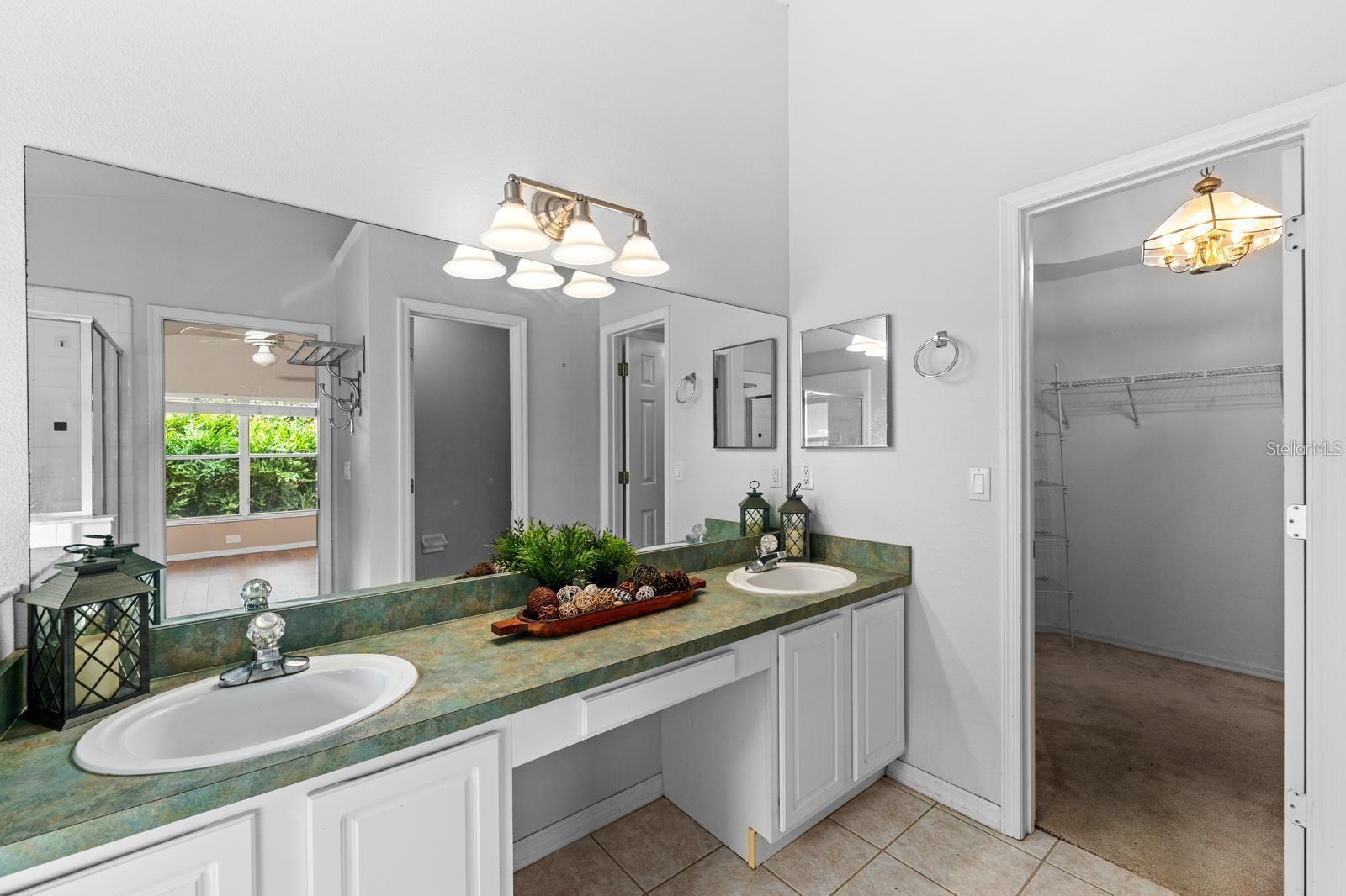 Image 14 of 14 For 2522 Clareside Drive