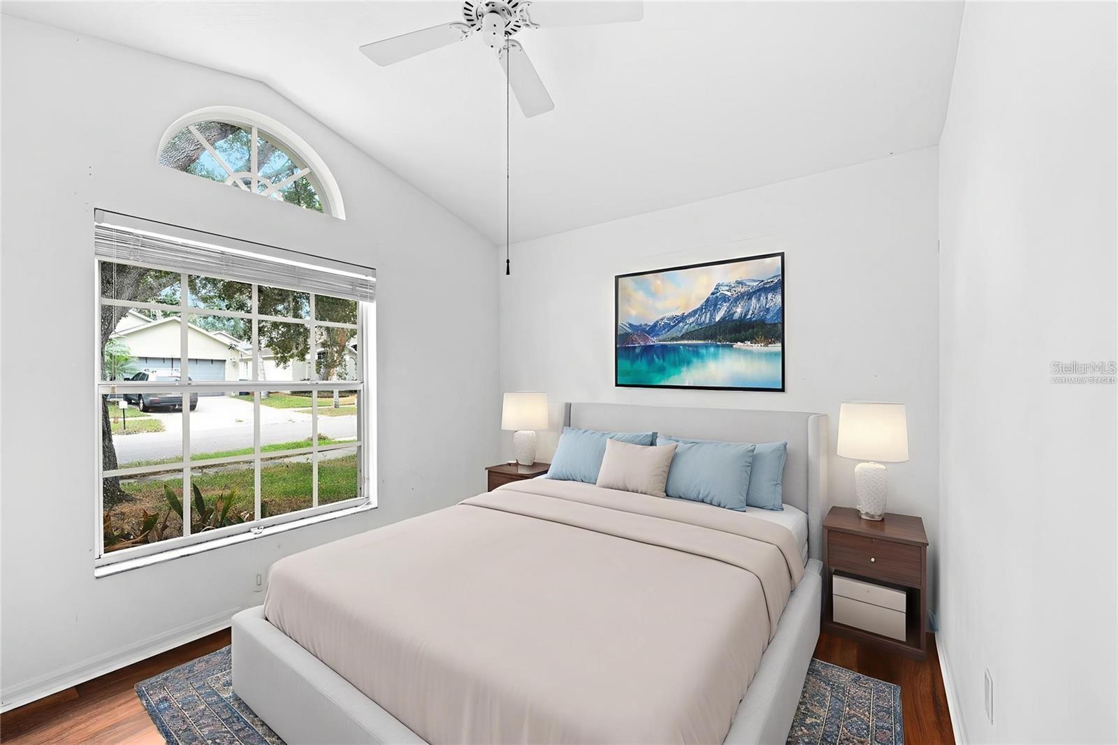 Image 8 of 14 For 2522 Clareside Drive