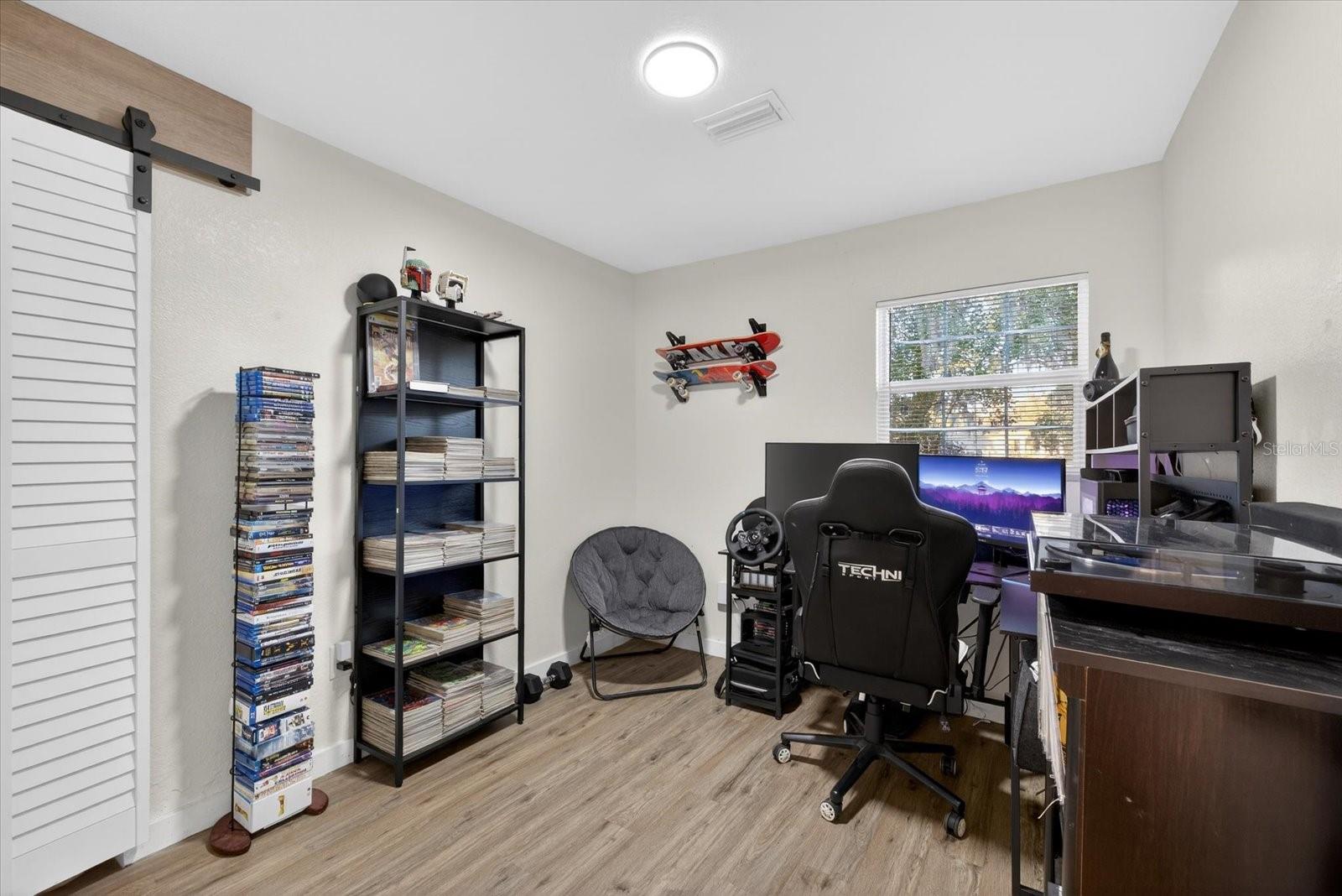 Image 18 of 38 For 4233 Vinson Road