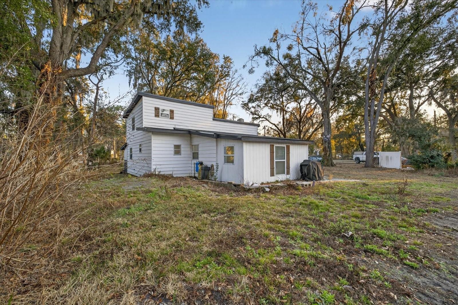 Image 34 of 38 For 4233 Vinson Road