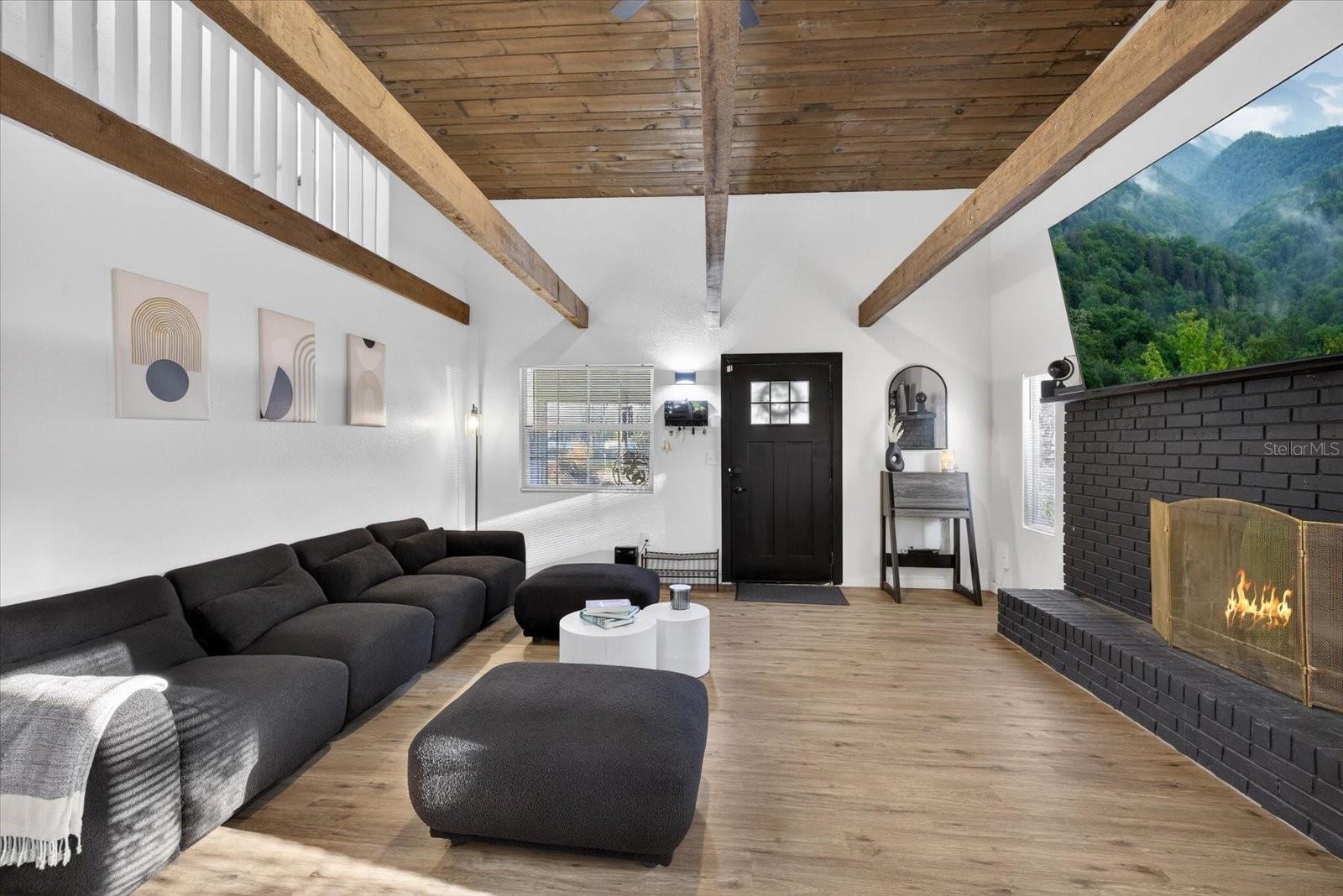 Image 6 of 38 For 4233 Vinson Road