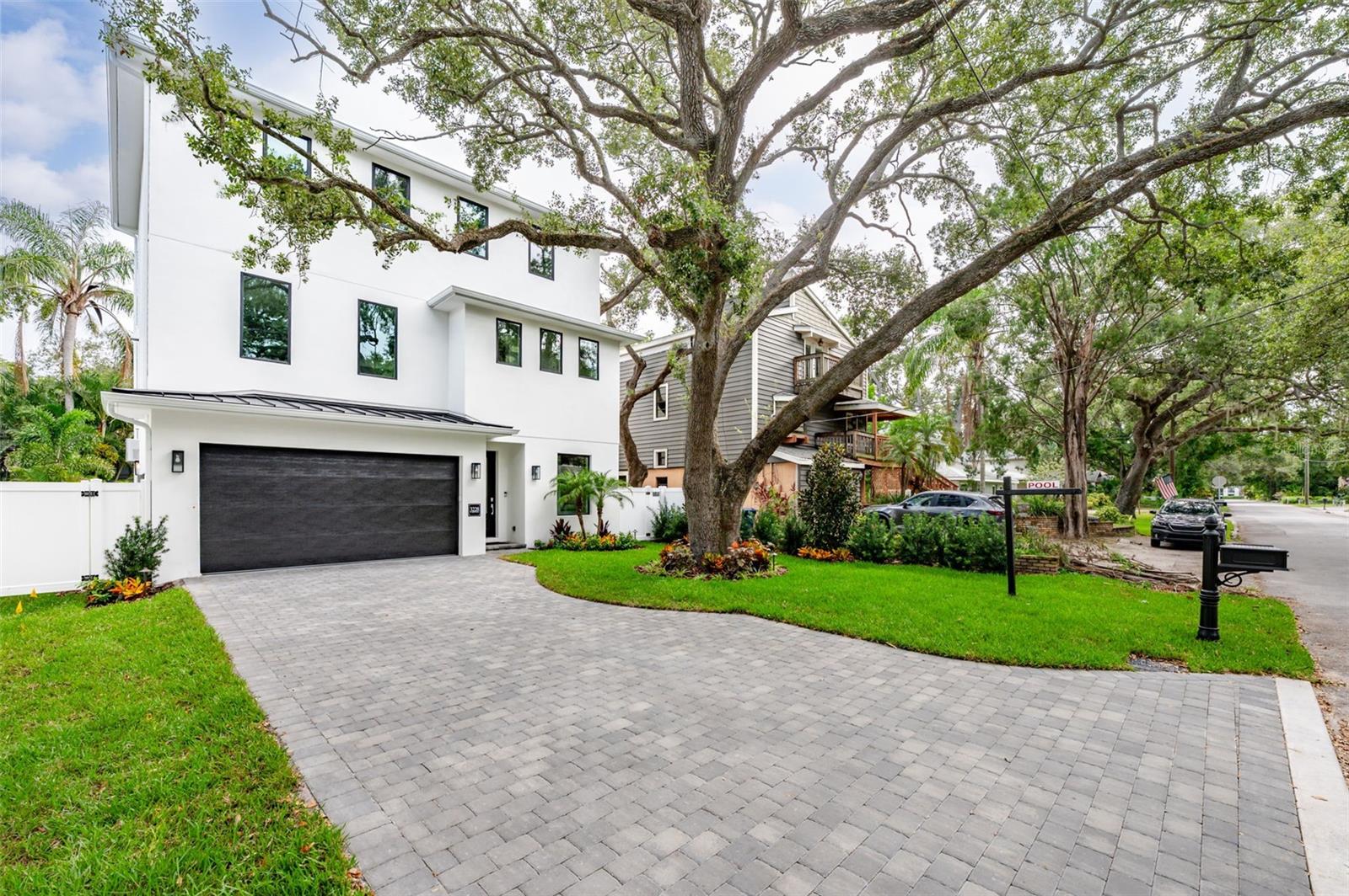 Image 67 of 70 For 3228 Oakellar Avenue