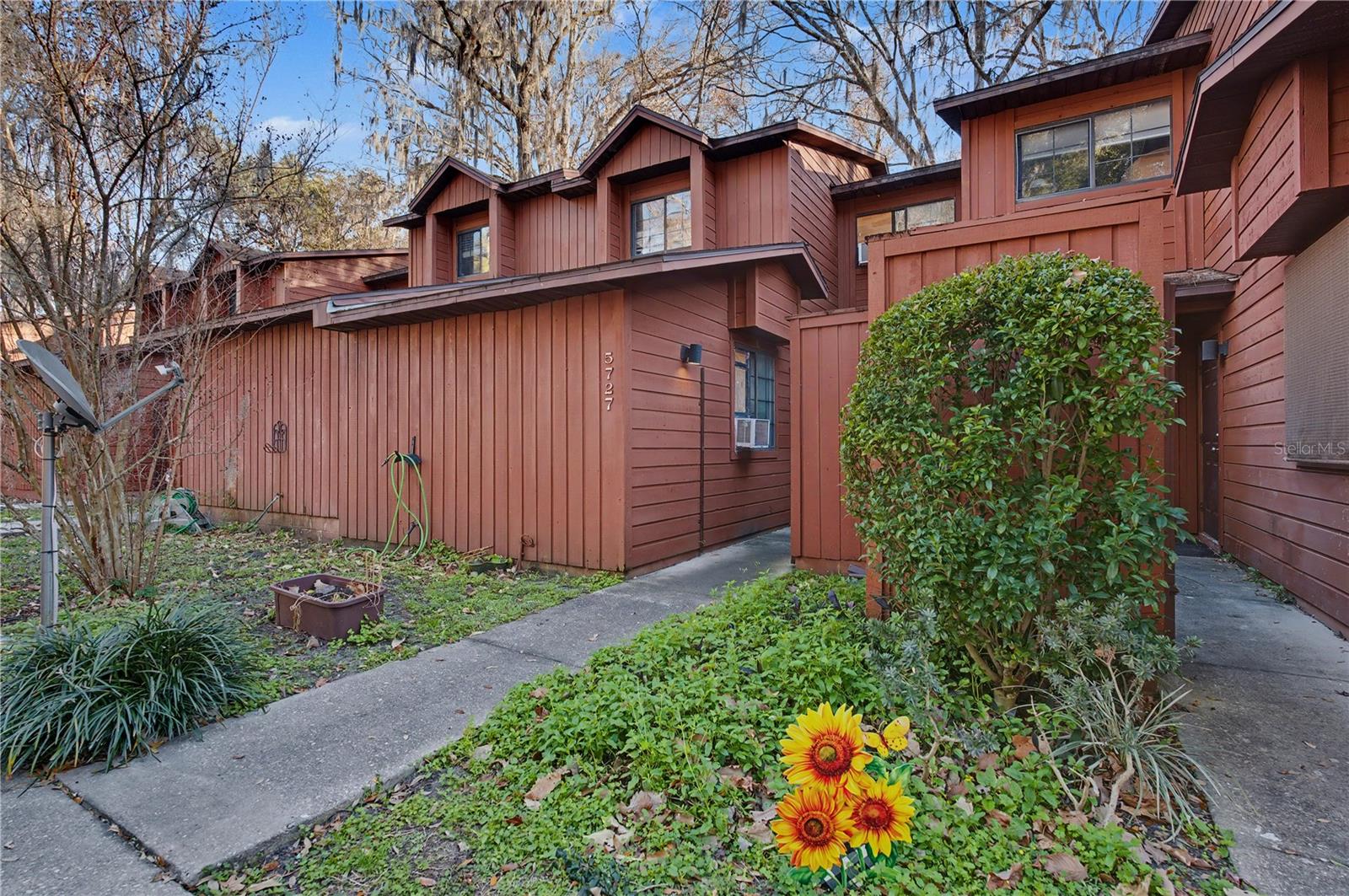 Image 4 of 20 For 5727 10th Place