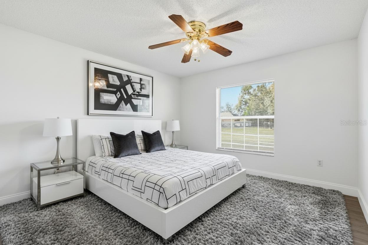 Listing photo id 18 for 4320 Bayridge Court