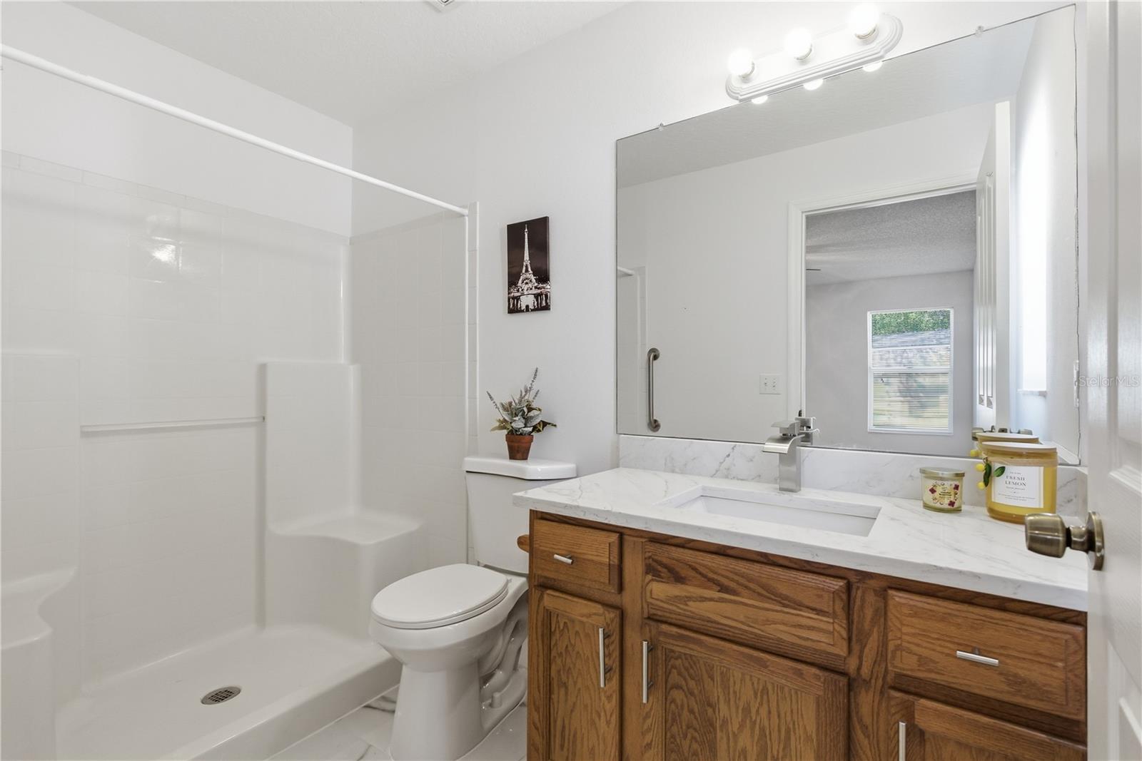 Listing photo id 25 for 4320 Bayridge Court