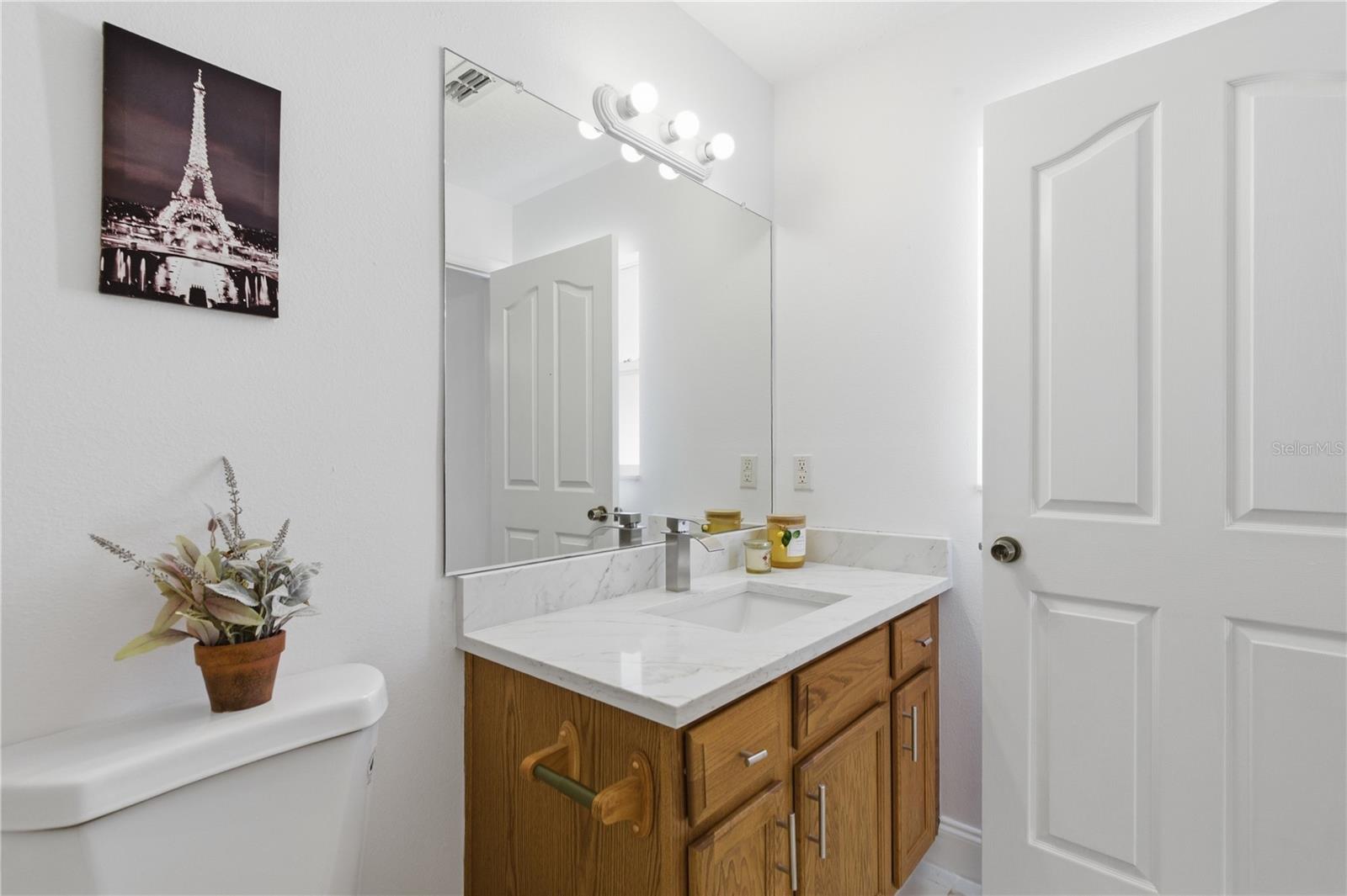 Listing photo id 27 for 4320 Bayridge Court