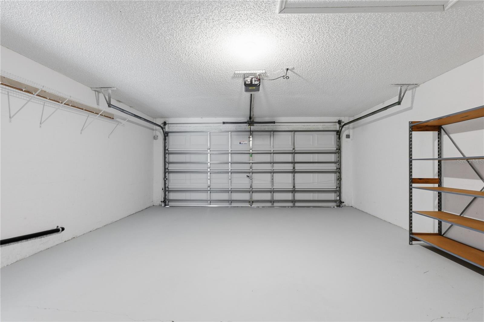 Listing photo id 32 for 4320 Bayridge Court