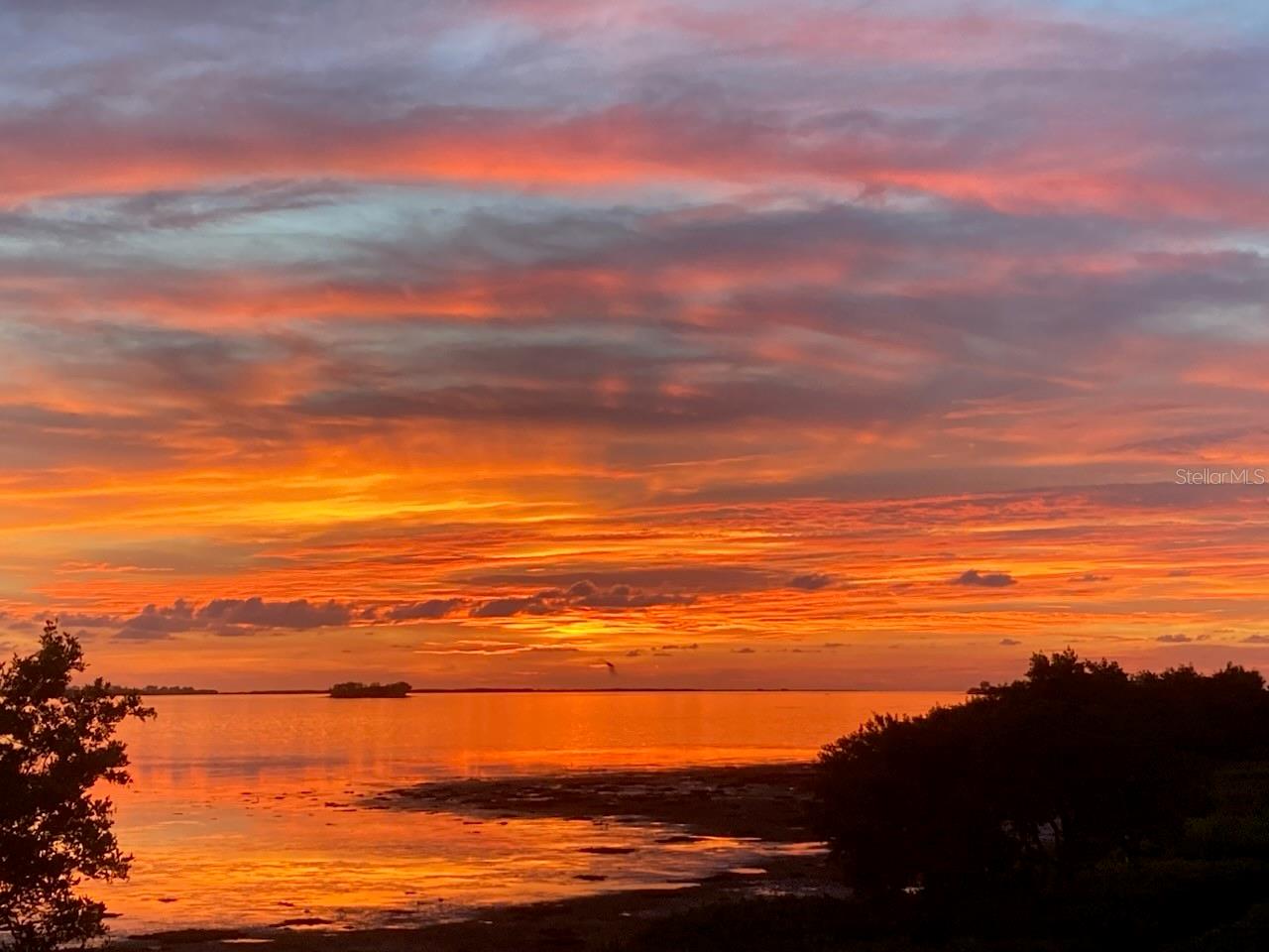 Image 51 of 52 For 1074 Point Seaside