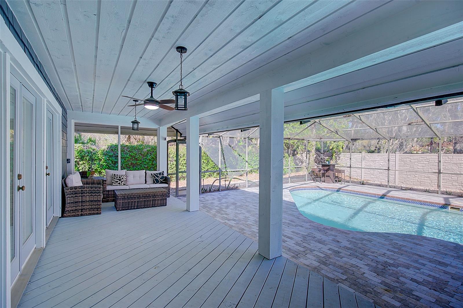 Image 16 of 80 For 4202 Deepwater Lane