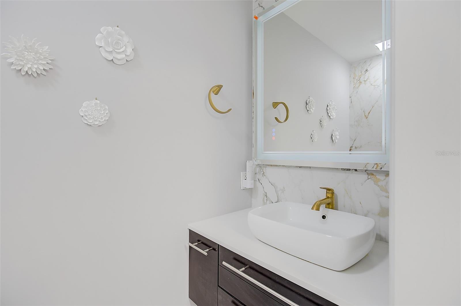 Image 35 of 80 For 4202 Deepwater Lane