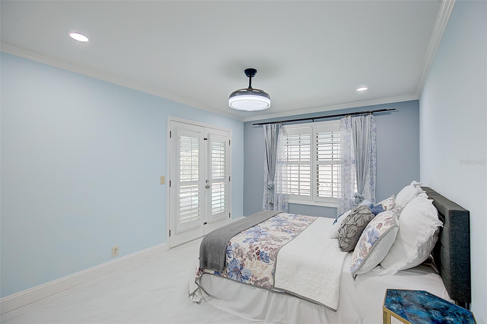 Image 36 of 80 For 4202 Deepwater Lane