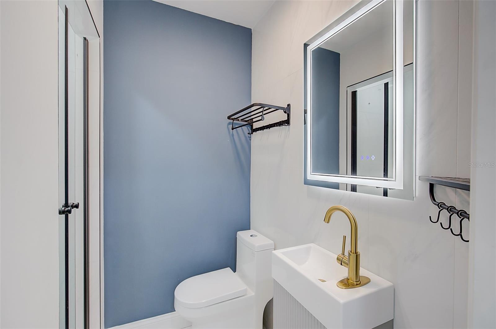 Image 38 of 80 For 4202 Deepwater Lane