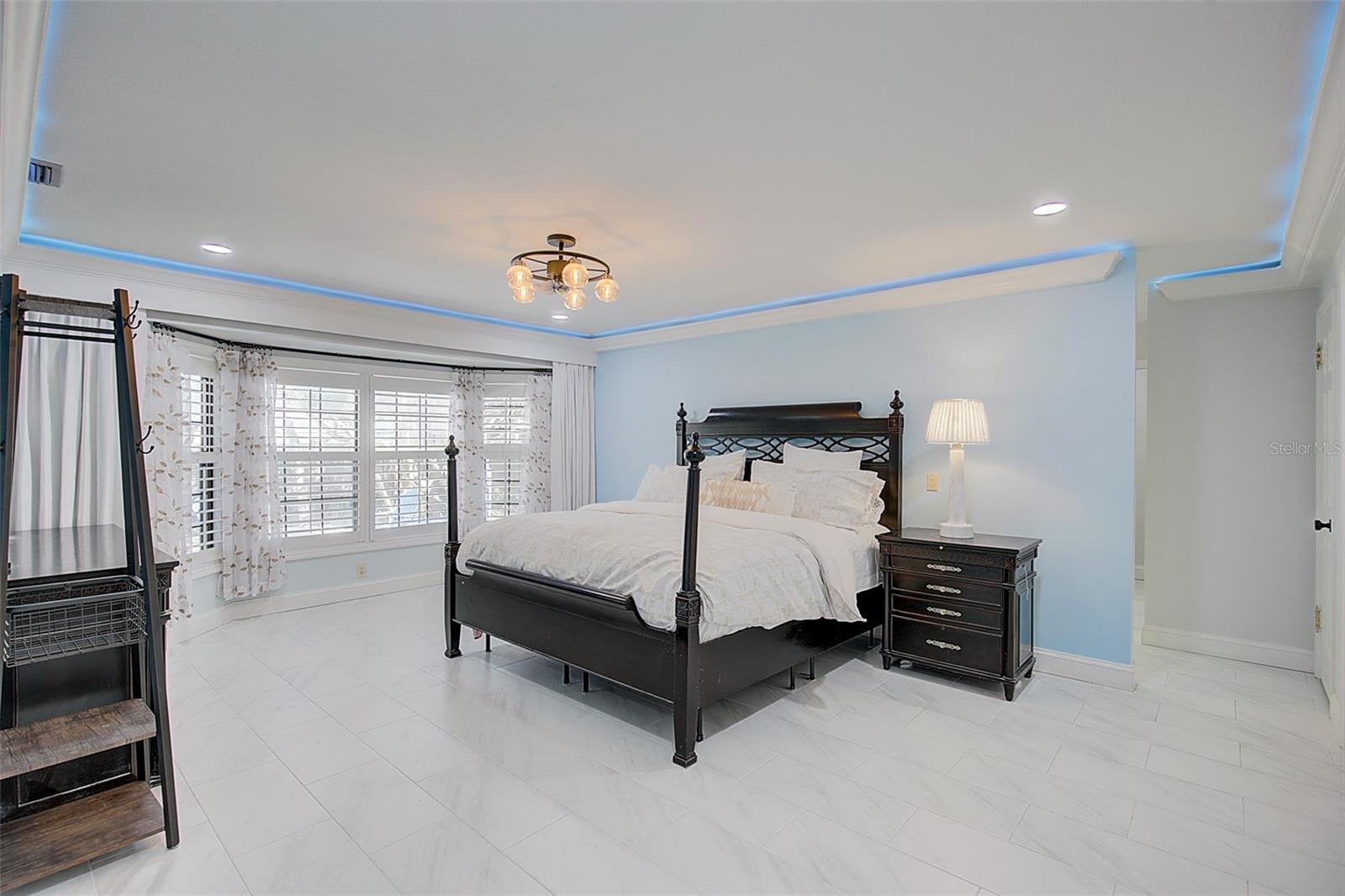 Image 40 of 80 For 4202 Deepwater Lane