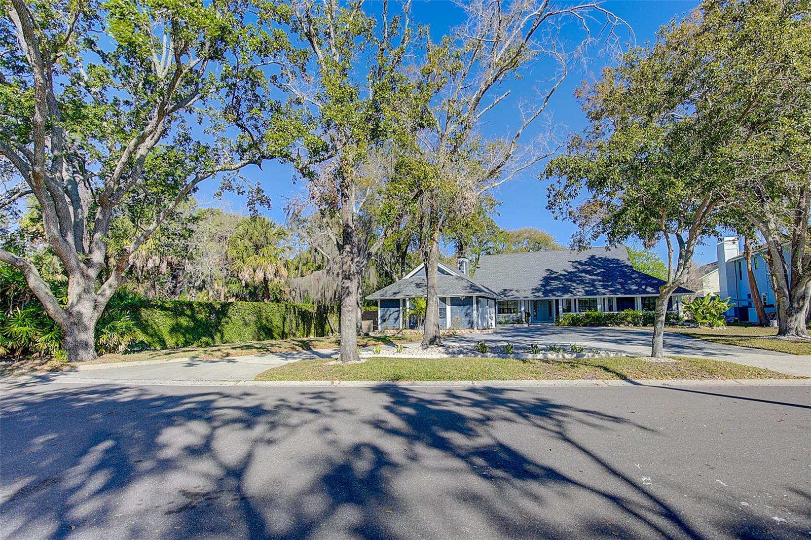 Image 5 of 80 For 4202 Deepwater Lane